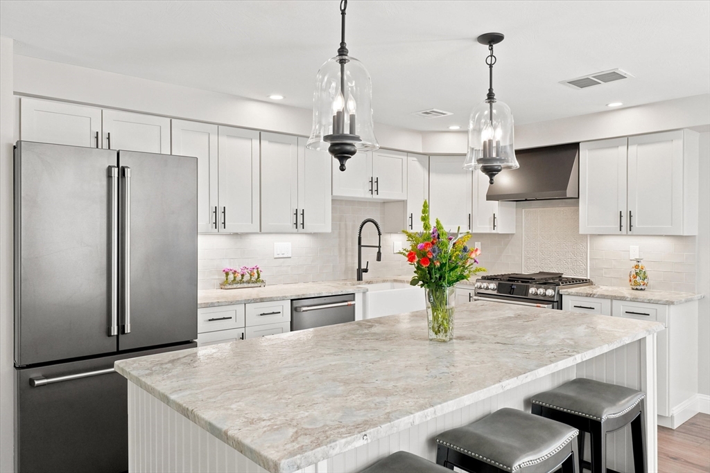 60 Whittier Meadows 60