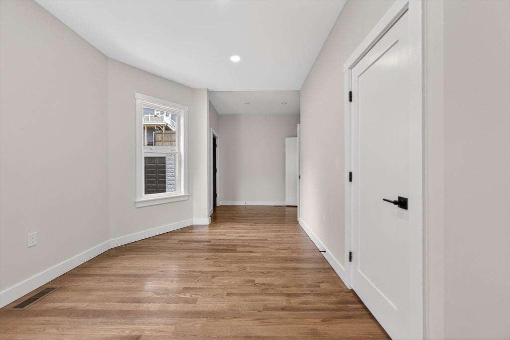 21 Hutchinson Street #1, Winthrop, MA, 21 Hutchinson Street #1, Winthrop, MA Photo #5