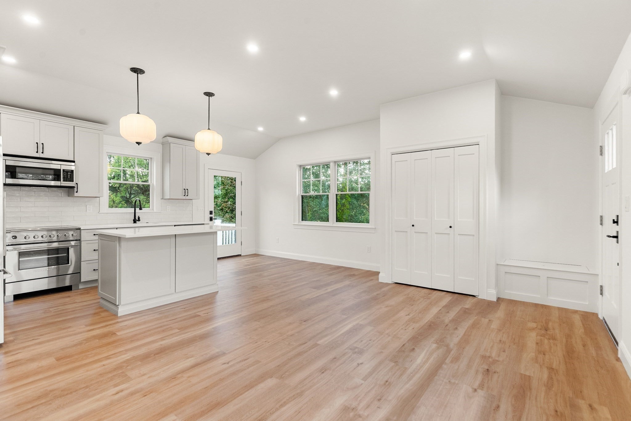32 Beacon Street #5, Gloucester, MA, 32 Beacon Street #5, Gloucester, MA Photo #25