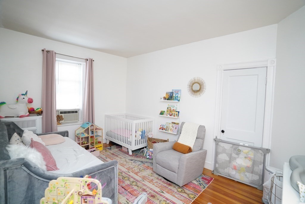 1038 Beacon St 401