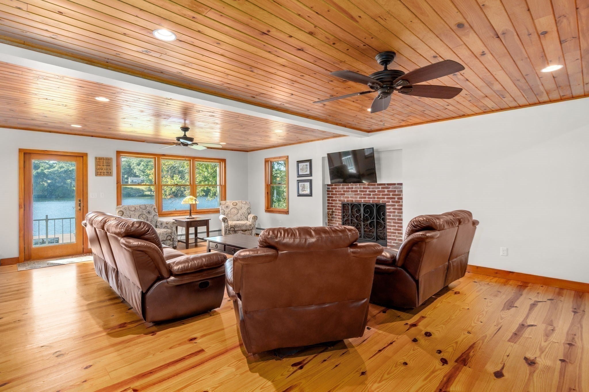 10 Klondike Rd, Dudley, MA Photo #10