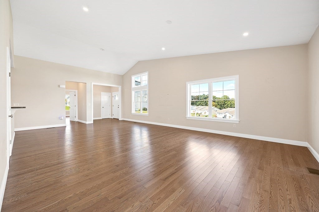 17 Pinnacle Place #108, Millbury, MA, 17 Pinnacle Place #108, Millbury, MA Photo #29