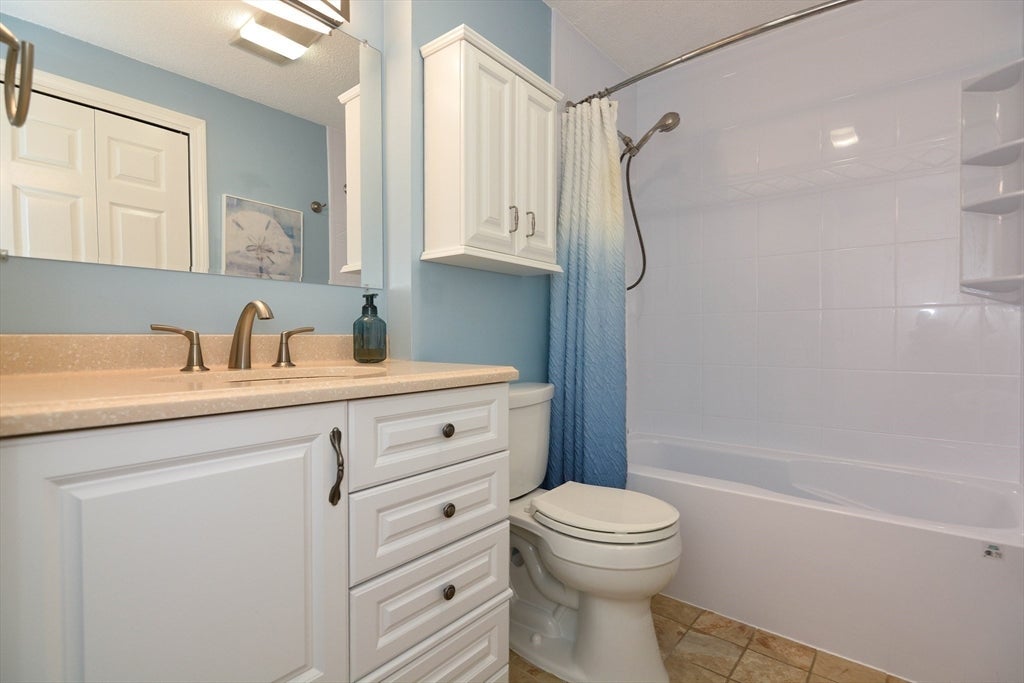 14 Bourbon St #31, Peabody, MA, 14 Bourbon St #31, Peabody, MA Photo #20