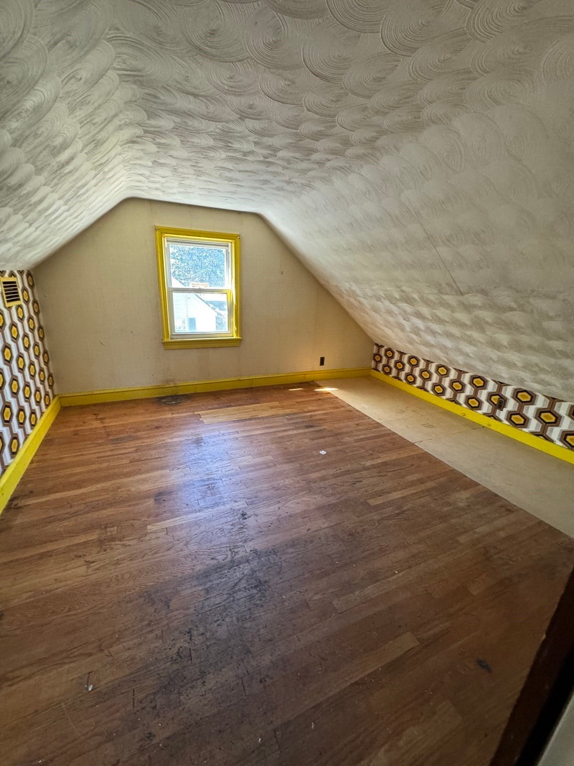 36 Vesey Road, Randolph, MA, 36 Vesey Road, Randolph, MA Photo #13
