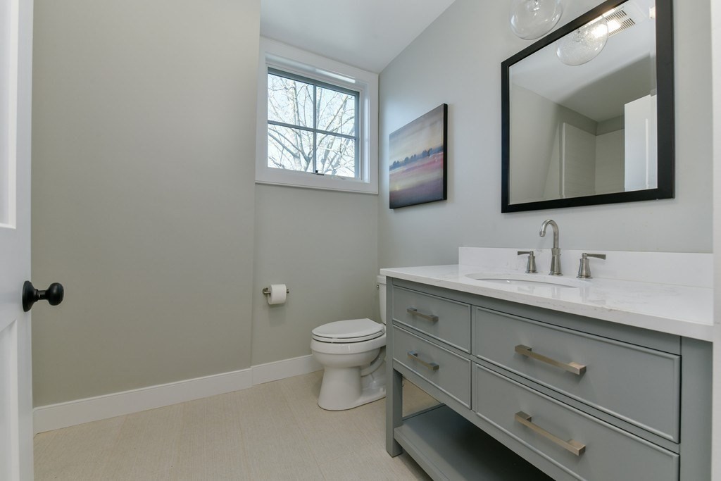145 Stoughton St #4, Boston, MA Photo #15