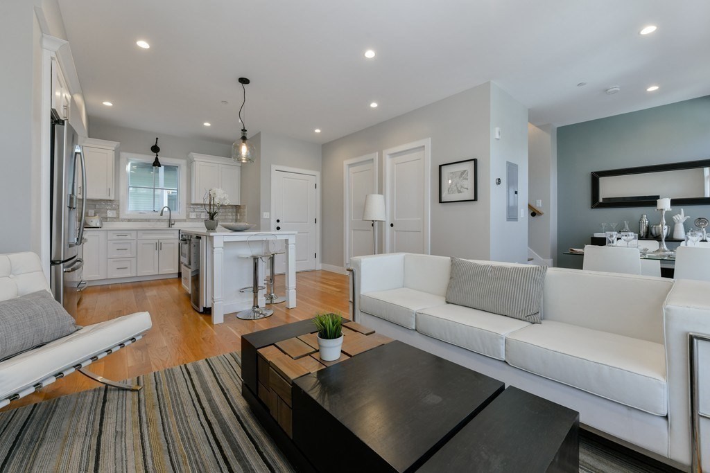 145 Stoughton St #4, Boston, MA Photo #8