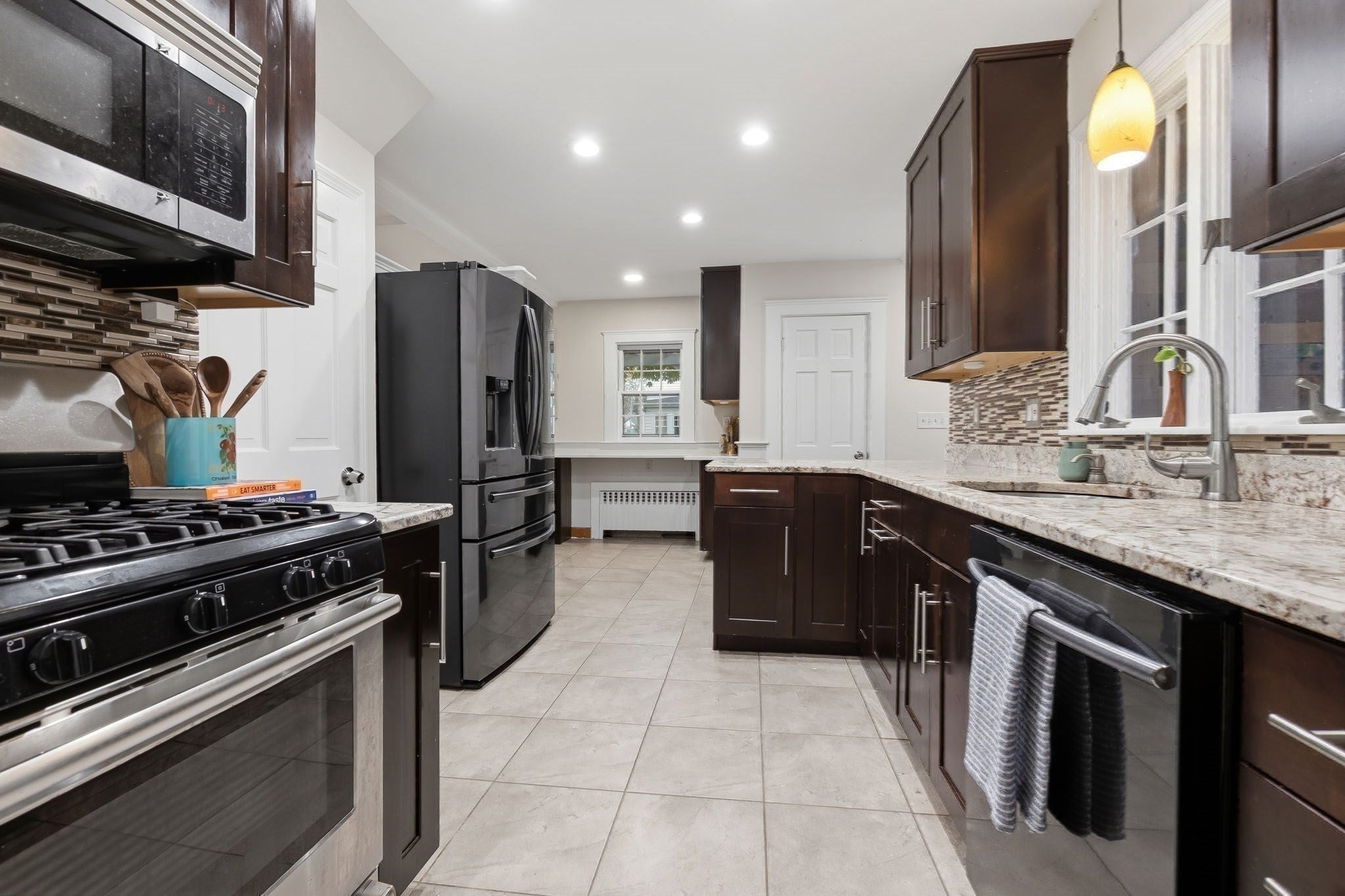 289 County Way Ext, Beverly, MA, 289 County Way Ext, Beverly, MA Photo #10