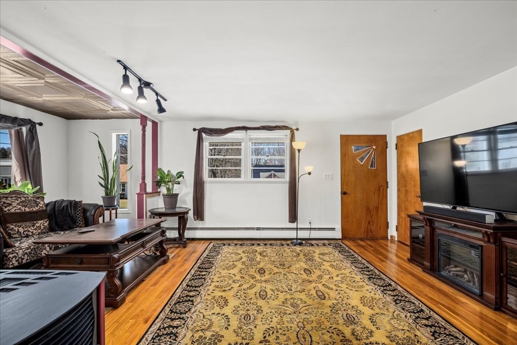 56 Chestnut Avenue