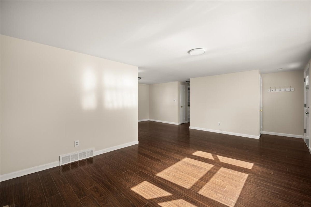 18 Pearl St, Taunton, MA, 18 Pearl St, Taunton, MA Photo #12