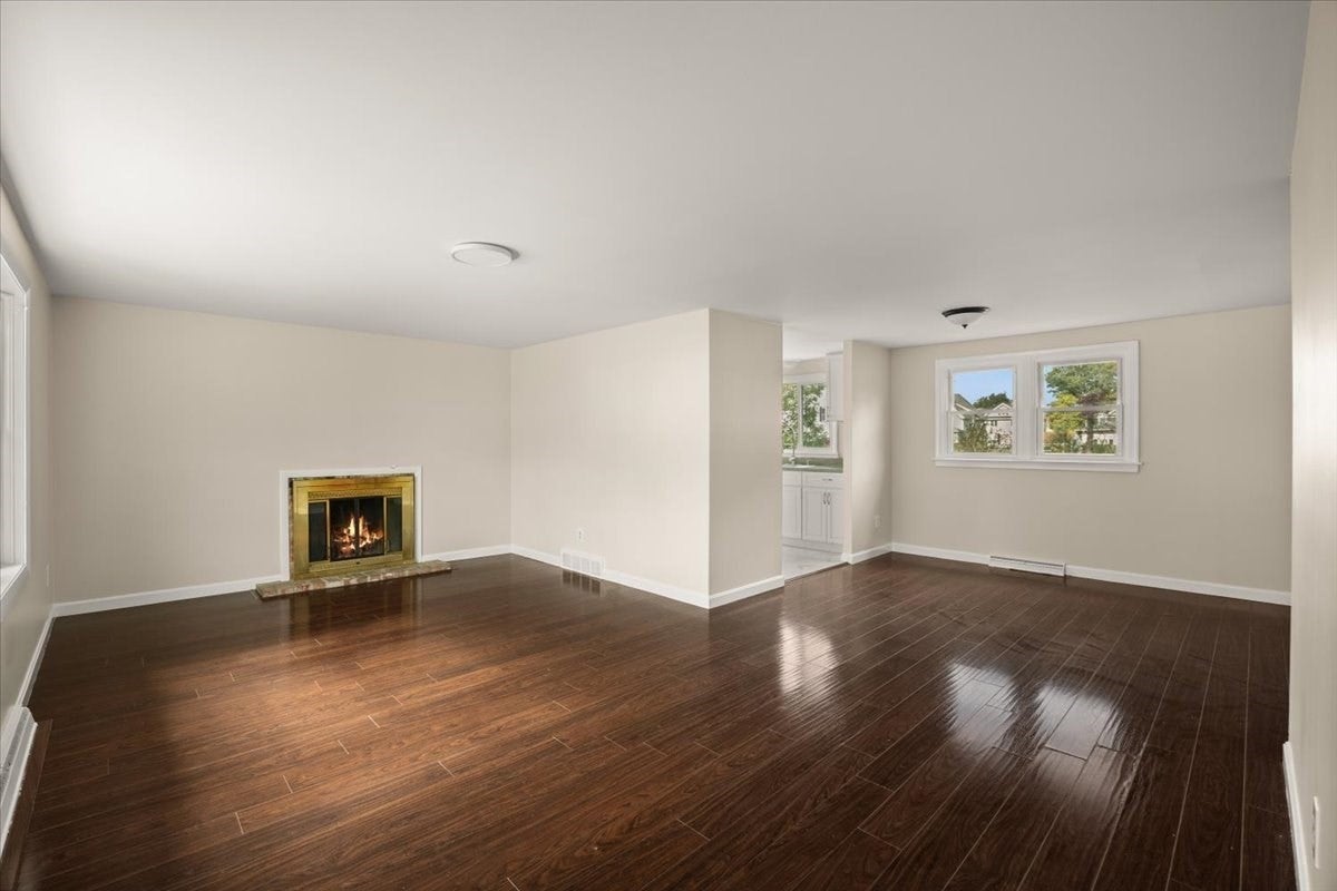 18 Pearl St, Taunton, MA, 18 Pearl St, Taunton, MA Photo #11