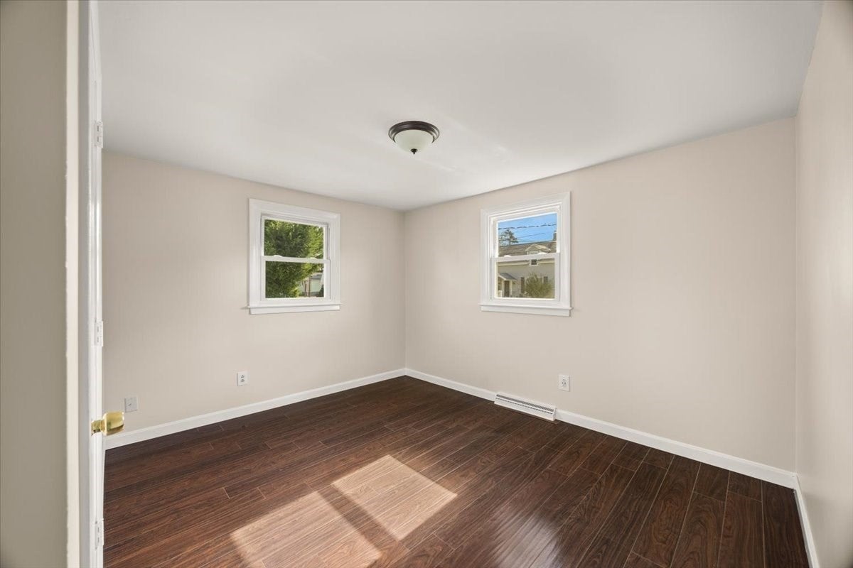 18 Pearl St, Taunton, MA, 18 Pearl St, Taunton, MA Photo #25