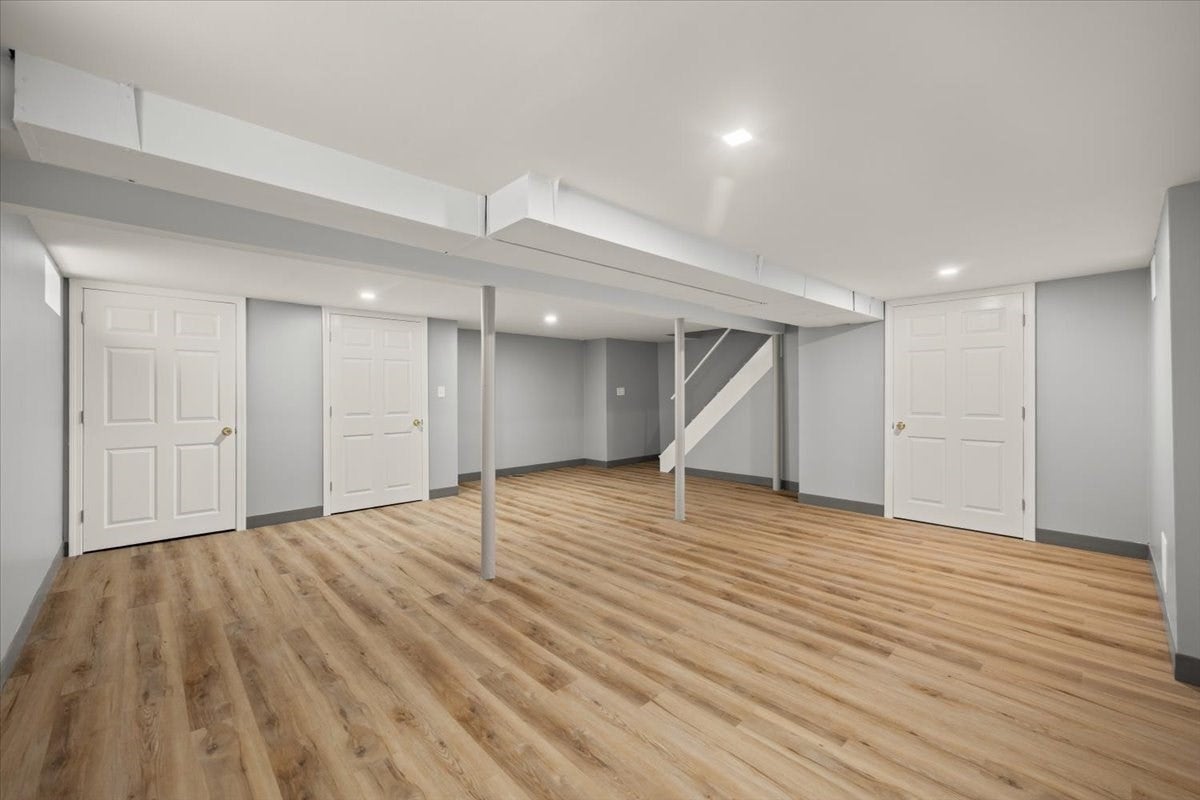 18 Pearl St, Taunton, MA, 18 Pearl St, Taunton, MA Photo #35