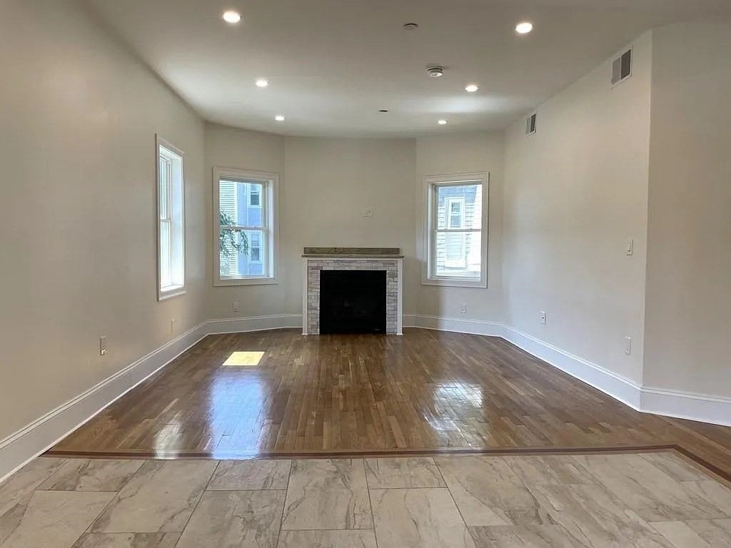 14 Weld Ave #2, Boston, MA Photo #7