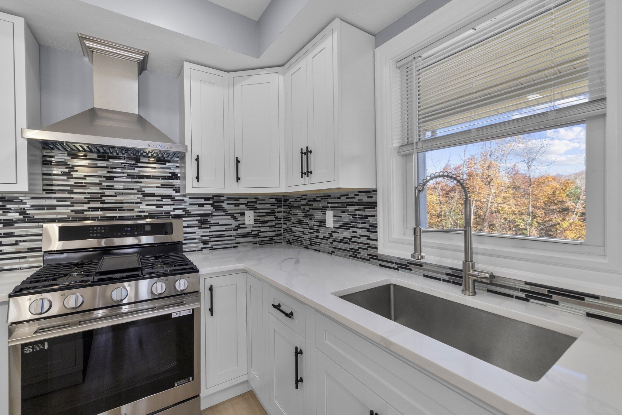 699 Morton St, Stoughton, MA Photo #21