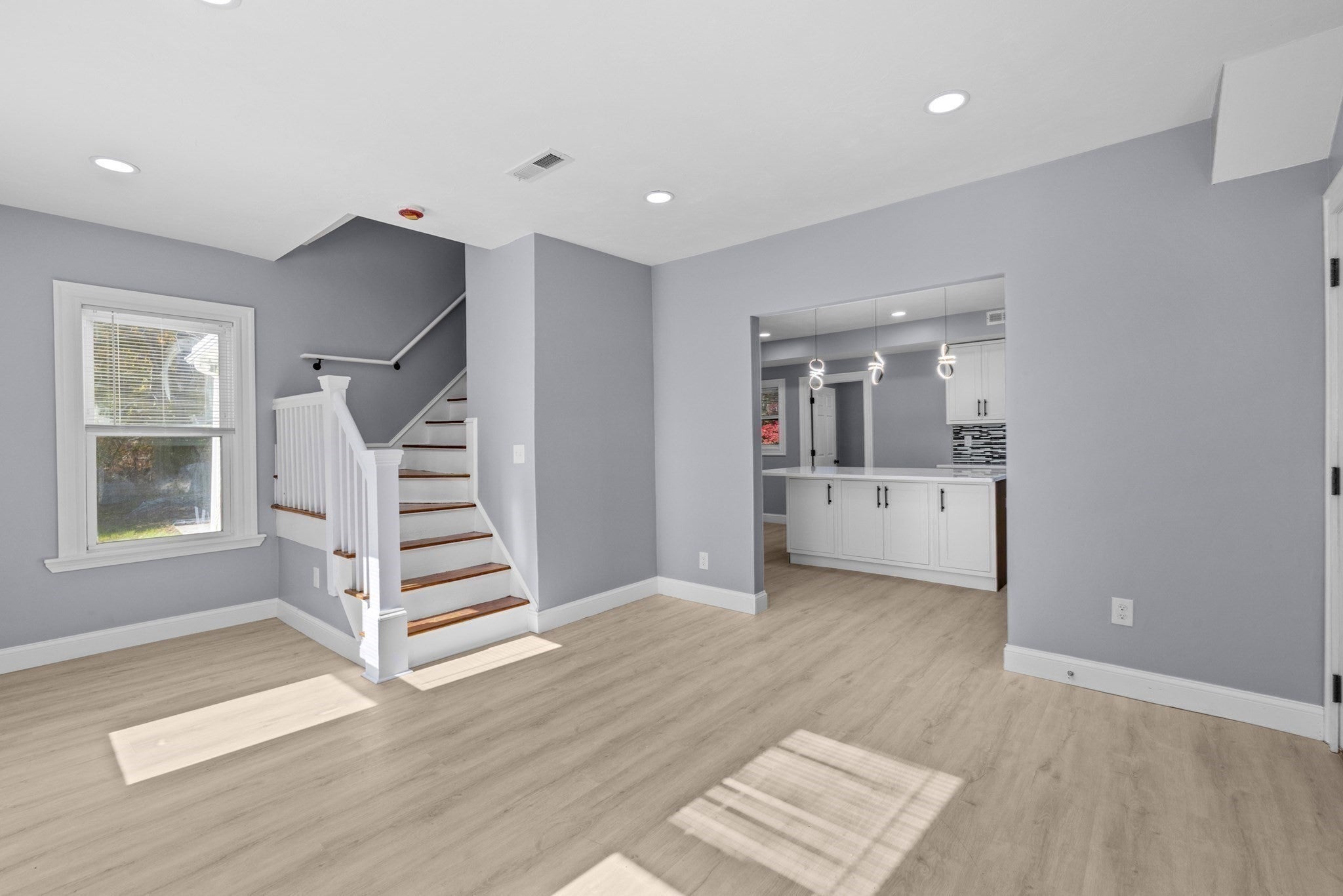 699 Morton St, Stoughton, MA Photo #16