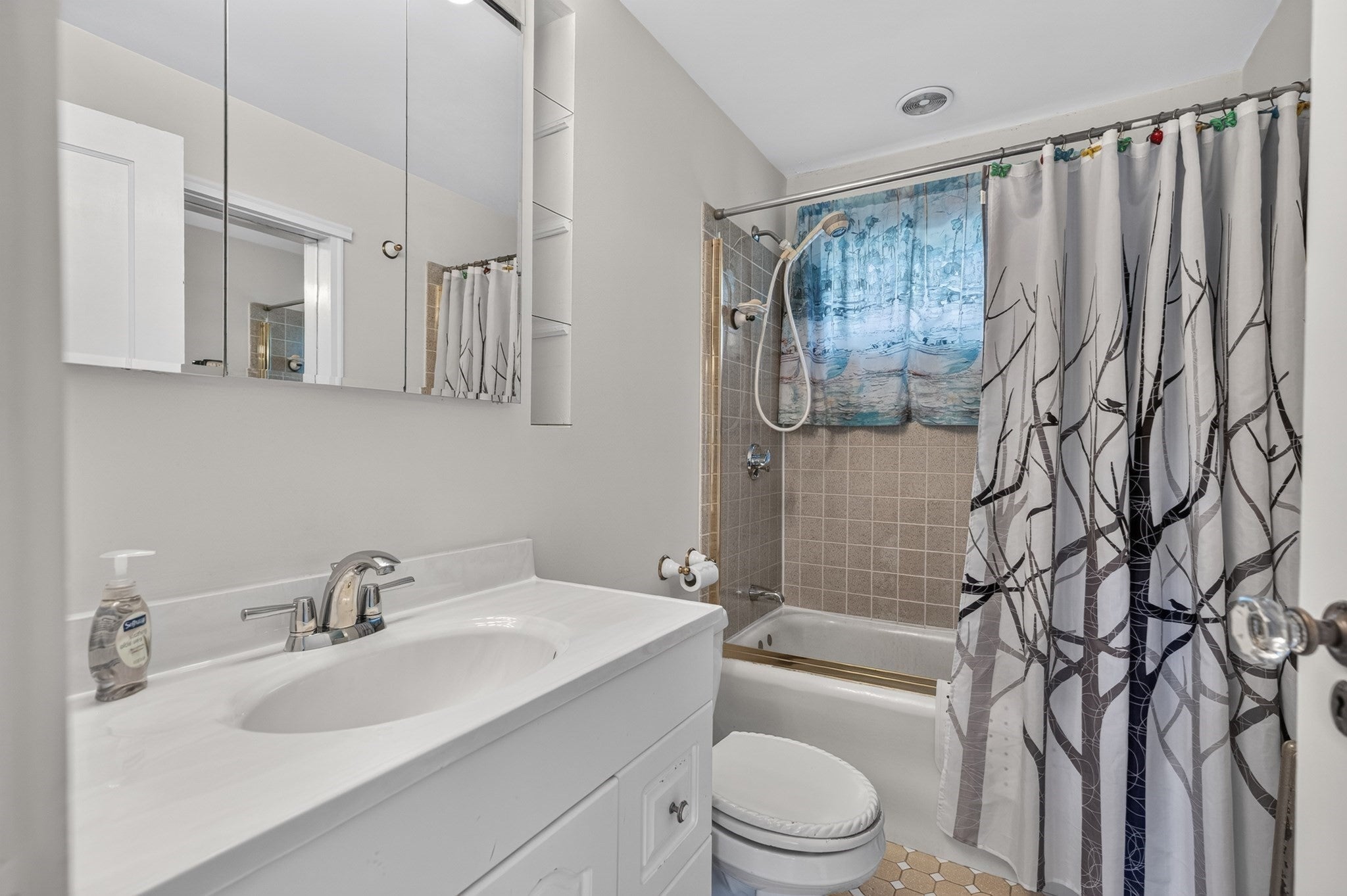 81 Chandler Road, Medford, MA, 81 Chandler Road, Medford, MA Photo #21