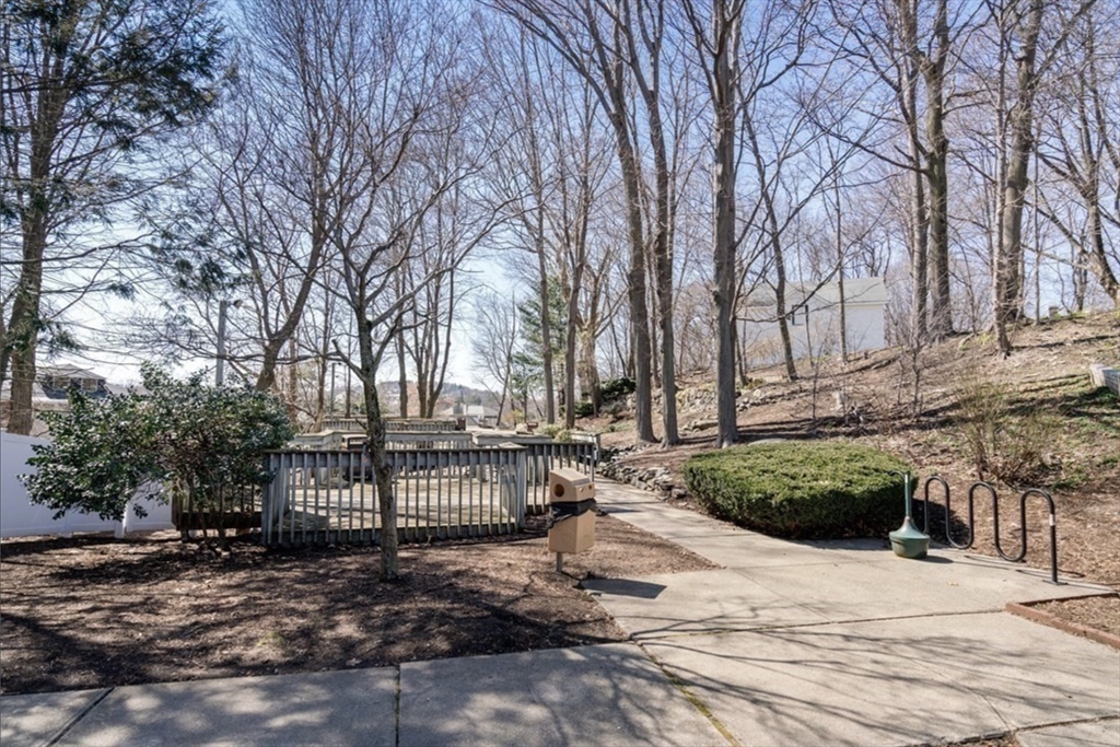 Boston, Massachusetts 02135, United States, 2 Bedrooms Bedrooms, ,2 BathroomsBathrooms,Residential,Active,127470