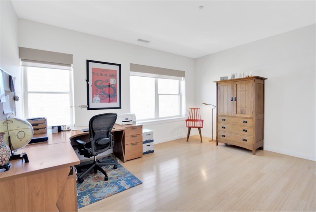 Boston, Massachusetts 02135, United States, 2 Bedrooms Bedrooms, ,2 BathroomsBathrooms,Residential,Active,127470