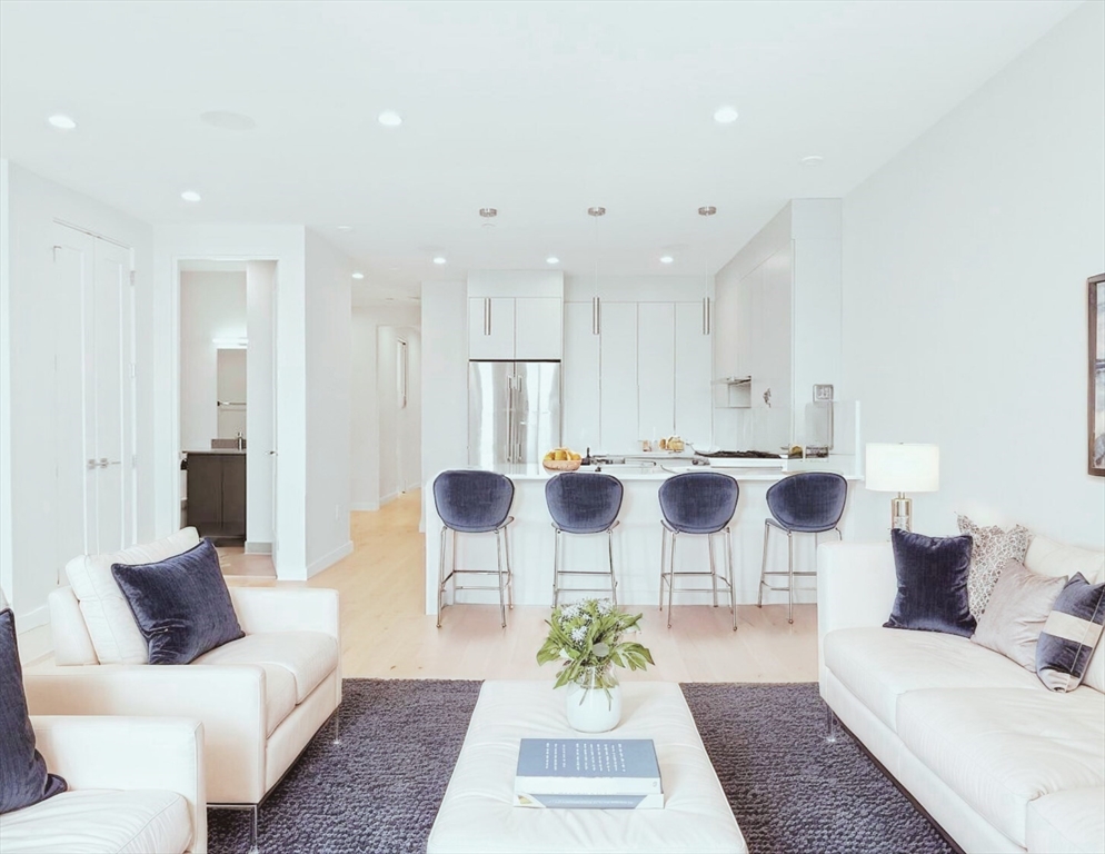 340 West 2nd Street U-17