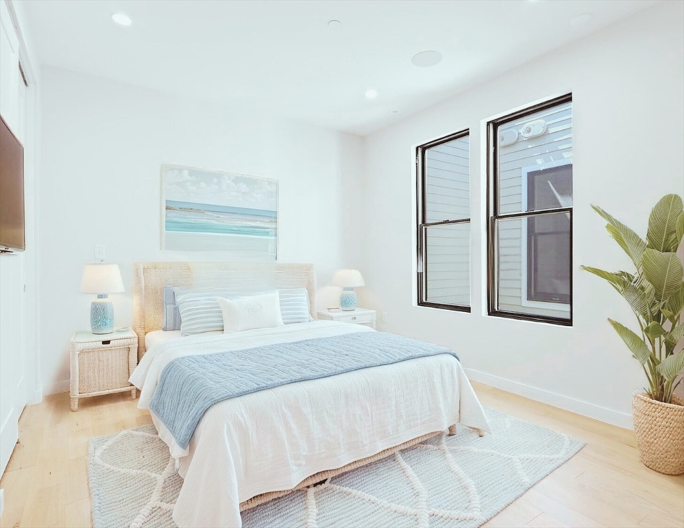 340 West 2nd Street U-17