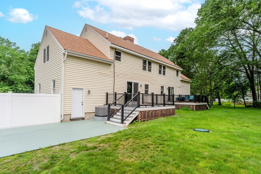 5 Betsy Ln 5