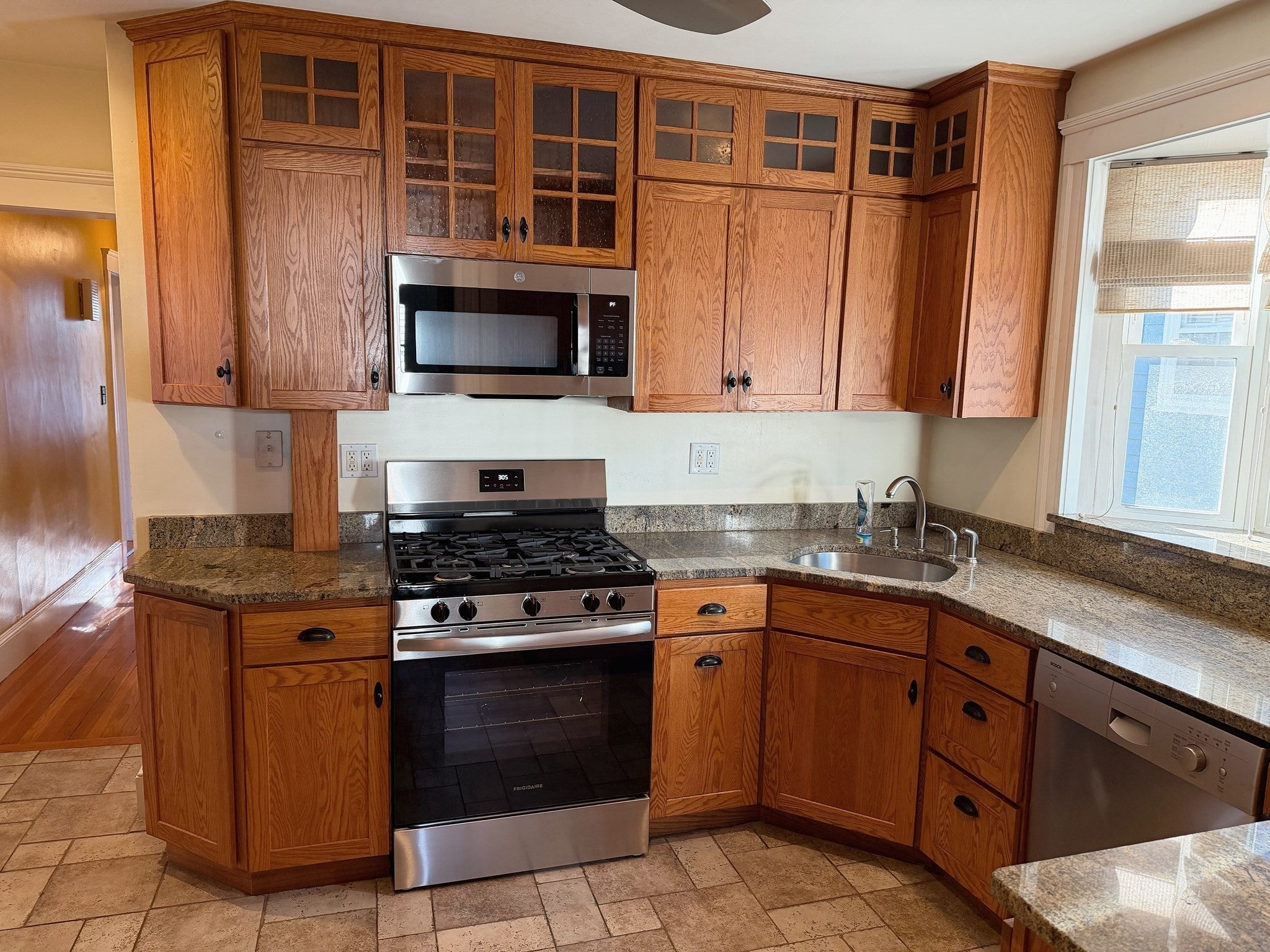 130 Davis St #1, Quincy, MA, 130 Davis St #1, Quincy, MA Photo #2