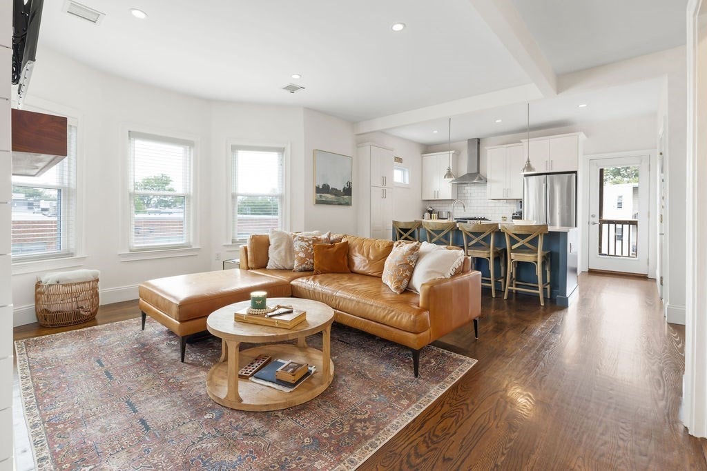 735 E 3rd St #3, Boston, MA, 735 E 3rd St #3, Boston, MA Photo #6