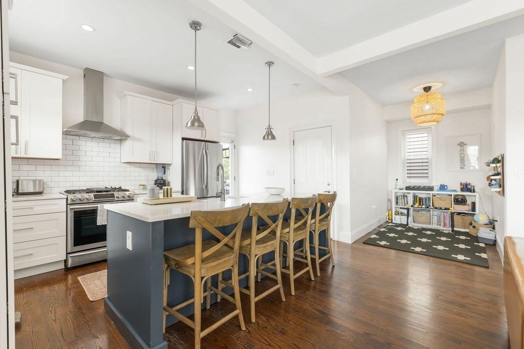 Photo: 735 E 3rd St, Boston, MA