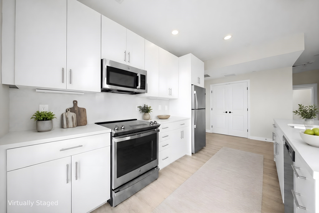 157 Chestnut Street 401