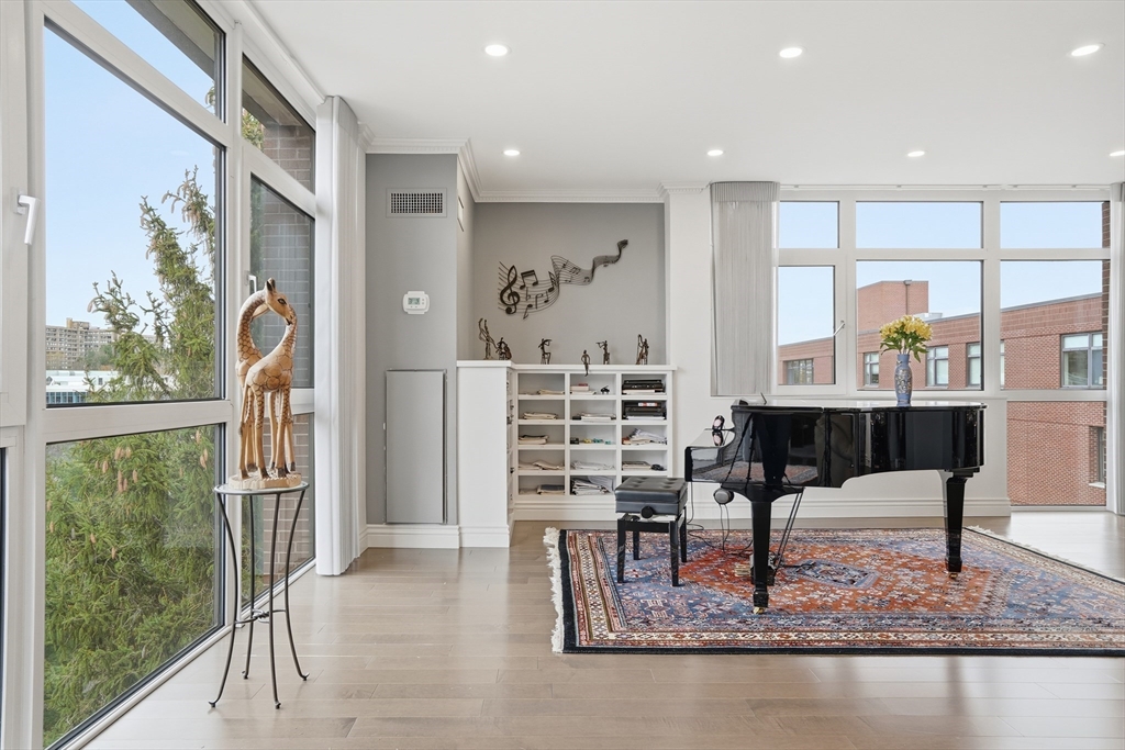 79 Florence Street 600S