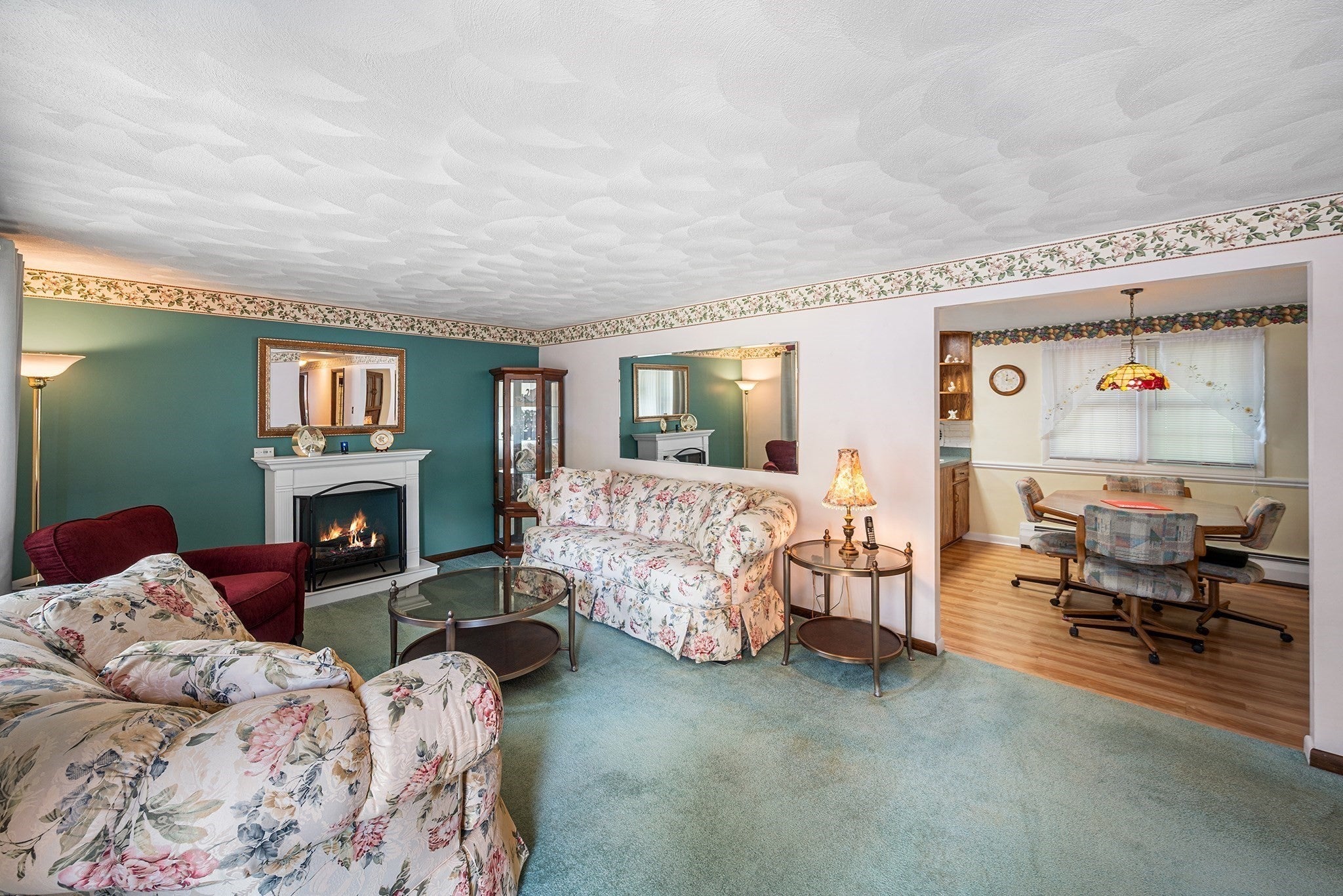 53 Catherine Dr, Peabody, MA, 53 Catherine Dr, Peabody, MA Photo #2