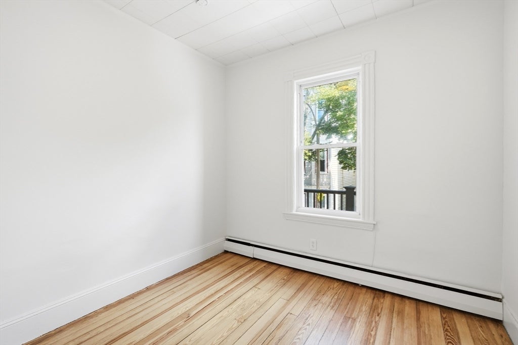 9 Hatch St #2, Boston, MA Photo #9