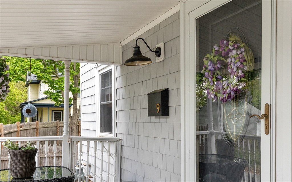 9 Elm Ct, Andover, MA Photo #25