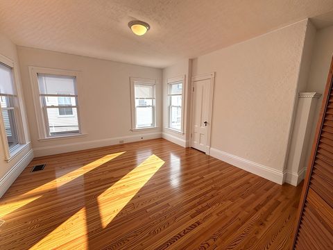 17 Upham St 1 Malden MA 02148