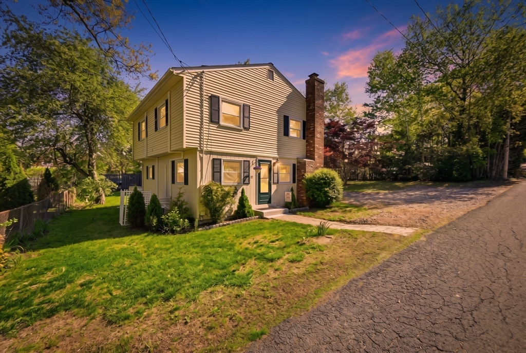 12 Knollwood Rd