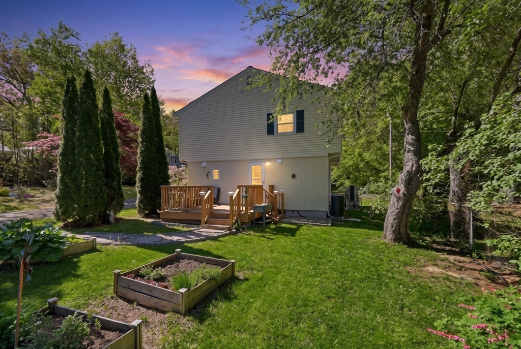 12 Knollwood Rd
