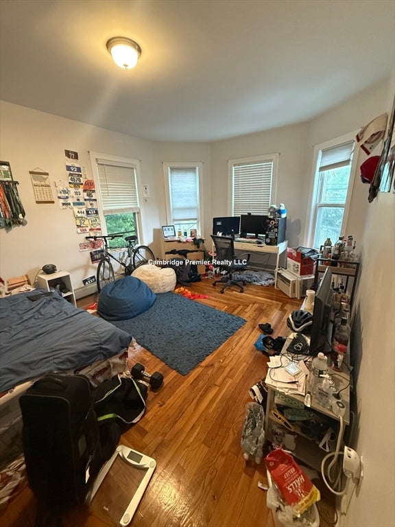 Click for 86 Norfolk St #2, Cambridge, MA slideshow