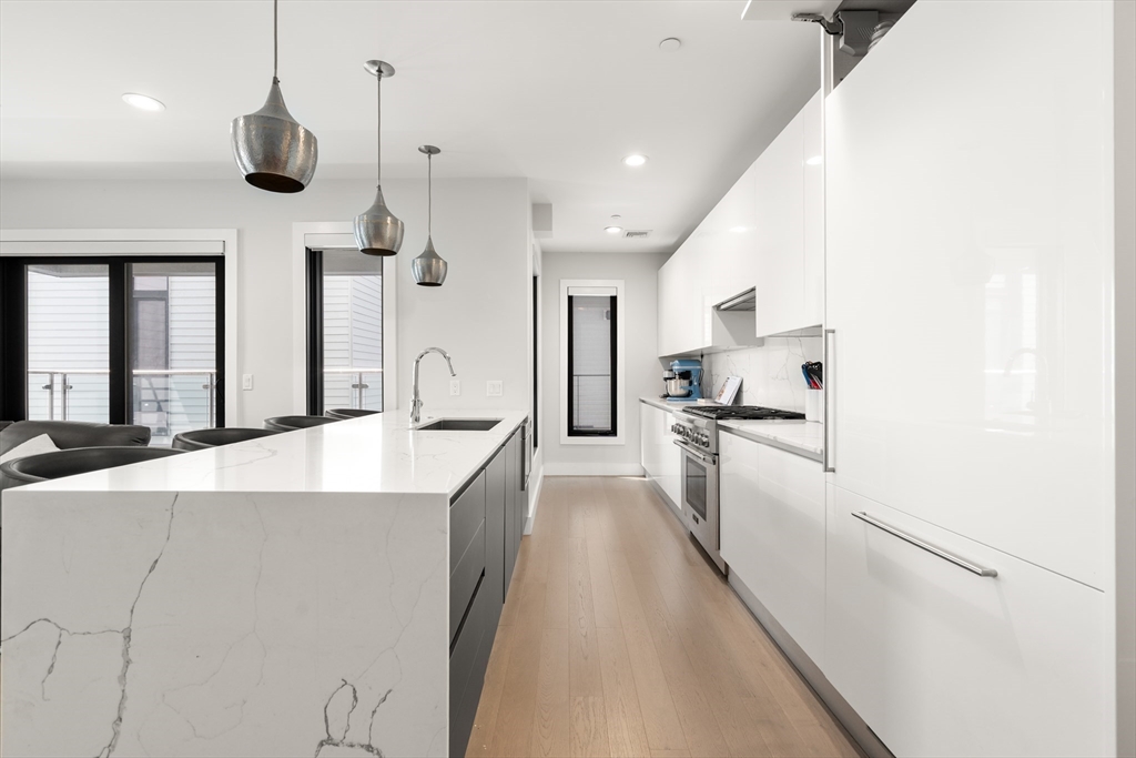 39 A St 16