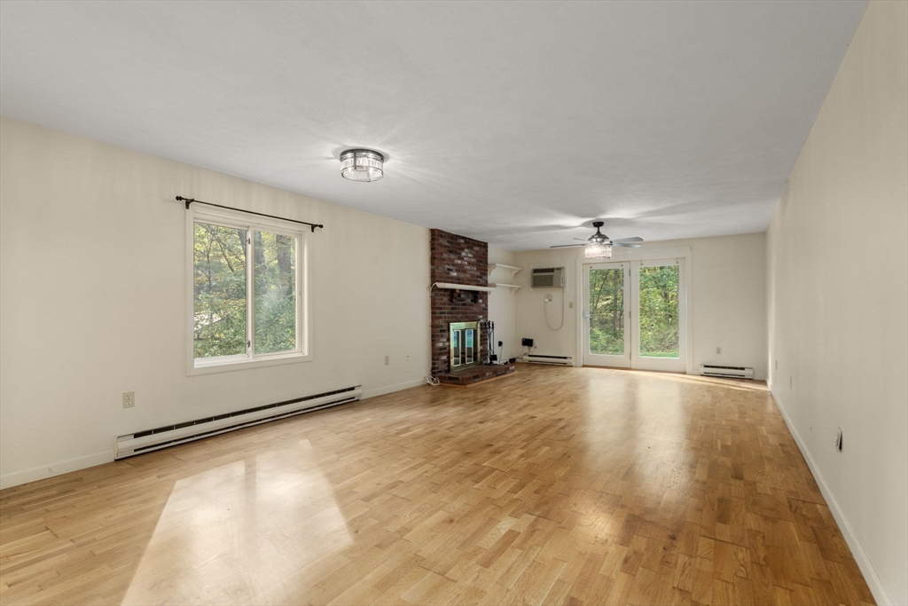 110 Highwood Dr 110