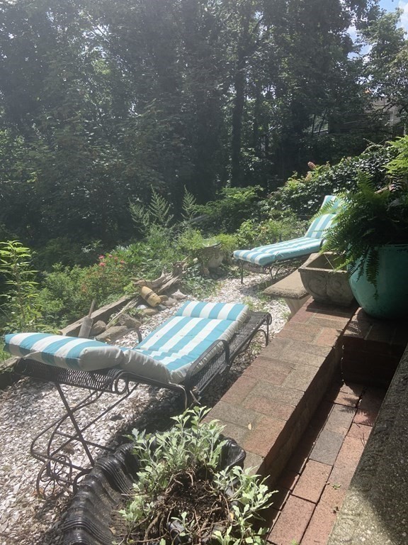 Boston, Massachusetts 02127, United States, ,1 BathroomBathrooms,Residential,Active,1888