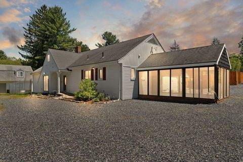 197 Seekonk Street Norfolk MA 02056