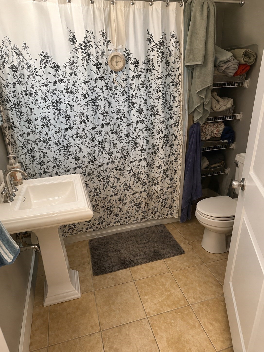 28 Everett St, Woburn, MA, 28 Everett St, Woburn, MA Photo #7