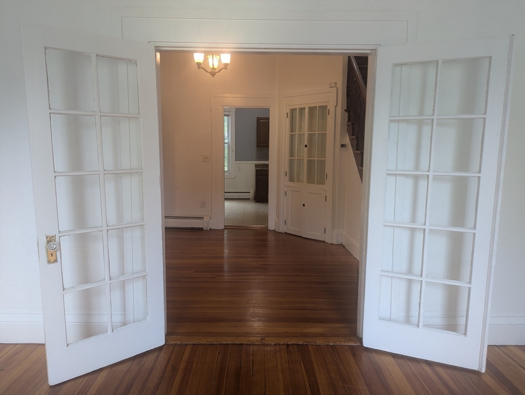 9A Ellis St 9A