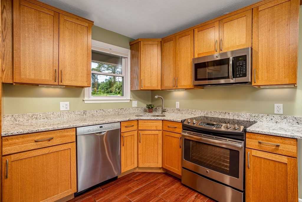 83 Hardy Dr