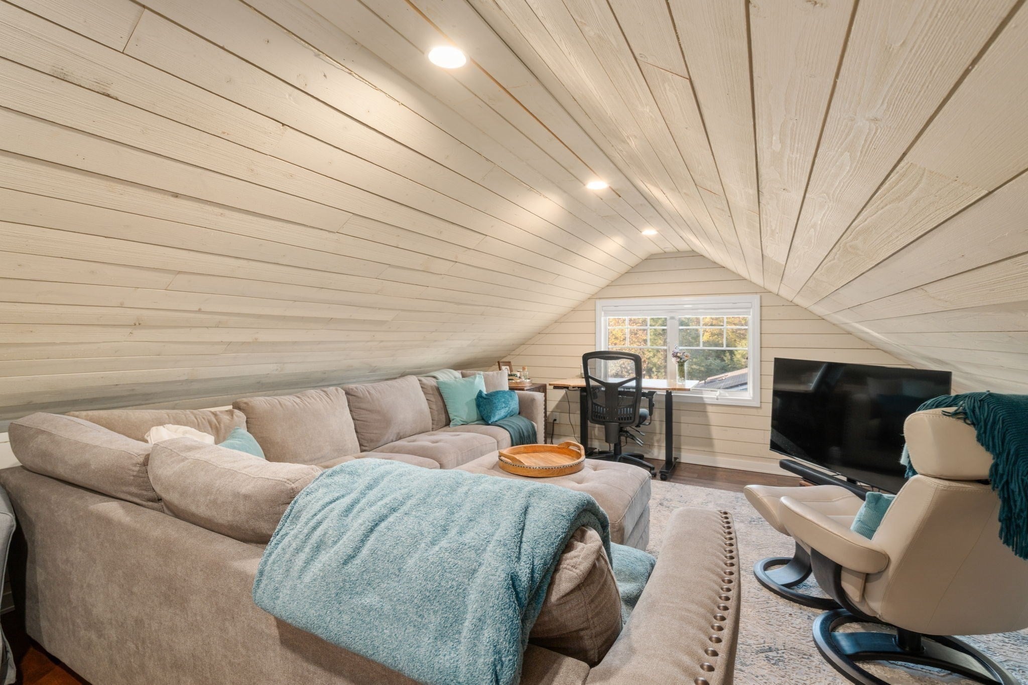 5 Juniper Lane, Medfield, MA, 5 Juniper Lane, Medfield, MA Photo #27