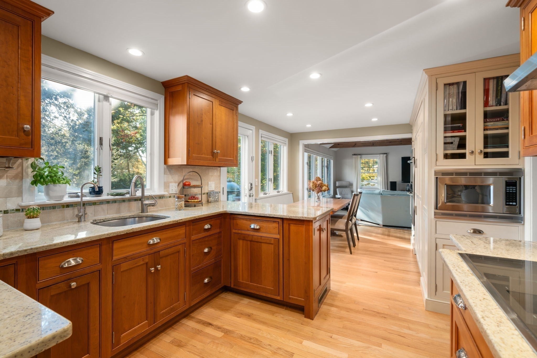 5 Juniper Lane, Medfield, MA, 5 Juniper Lane, Medfield, MA Photo #6