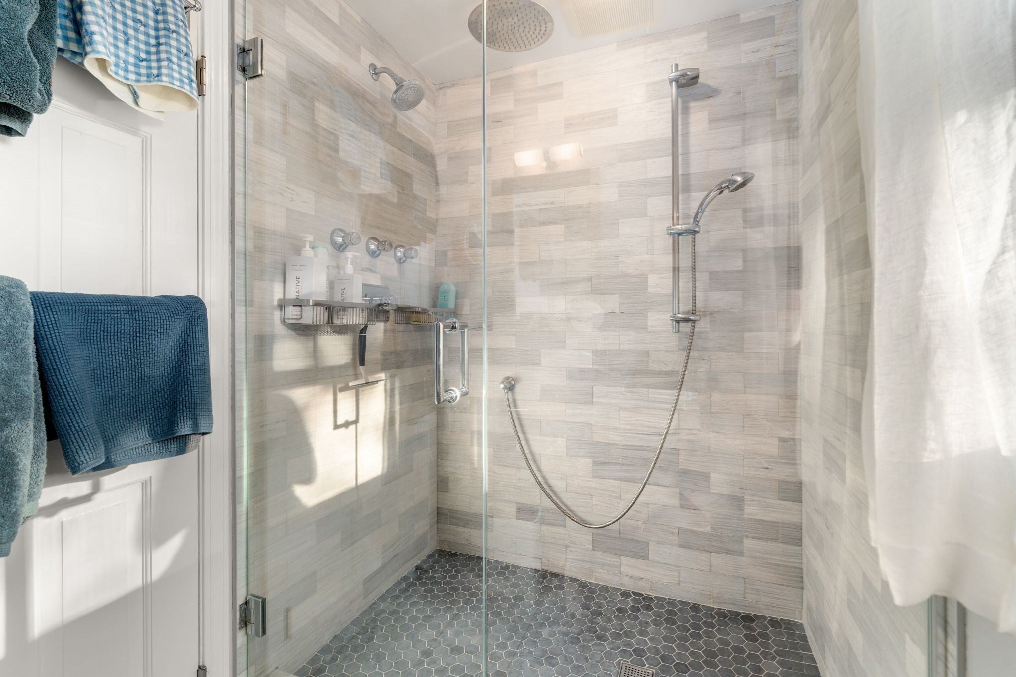 5 Juniper Lane, Medfield, MA, 5 Juniper Lane, Medfield, MA Photo #21