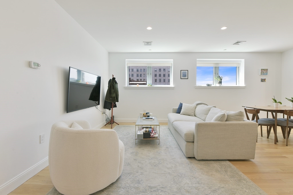 425 Boylston Street 602
