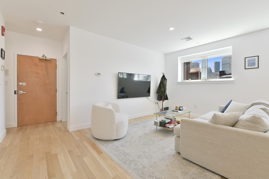 425 Boylston Street 602