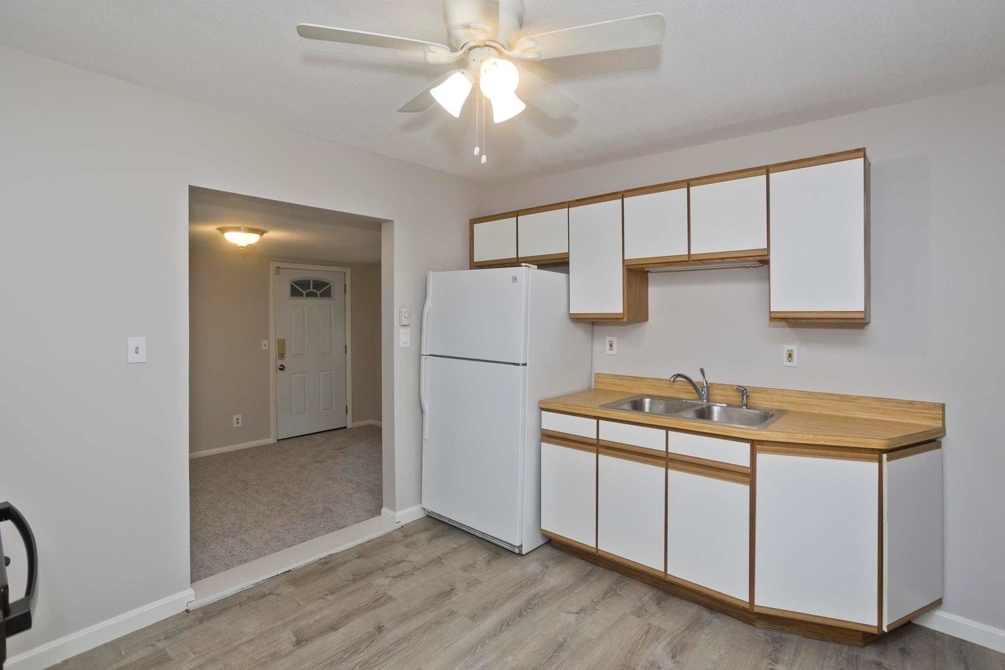9 Foch Ave, South Hadley, MA, 9 Foch Ave, South Hadley, MA Photo #4